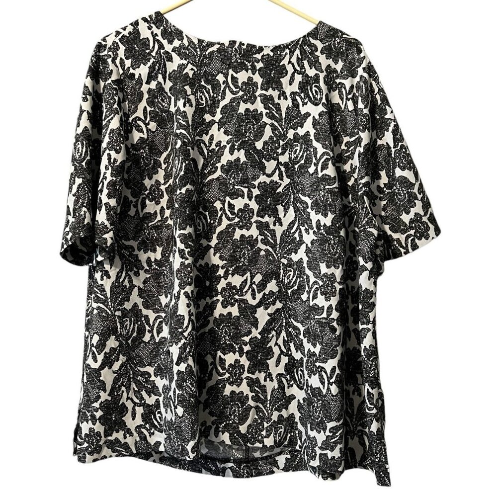 Lane Bryant Blouse Floral Short Sleeve Casual‎ Black White Classic Career City